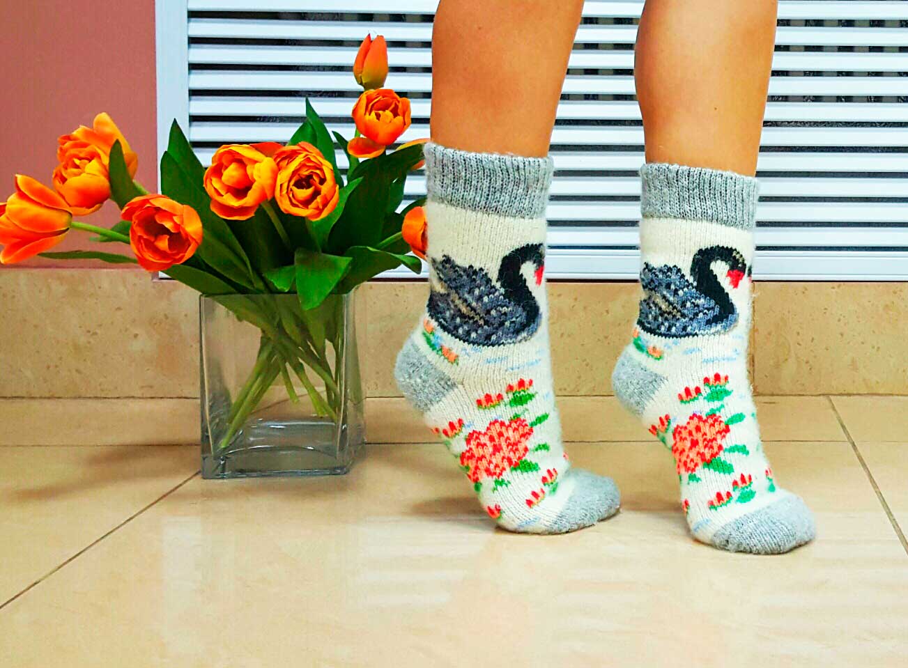 Про носочки. Носки. Носки с цветочками. Теплые носочки. Шерстяные носки.